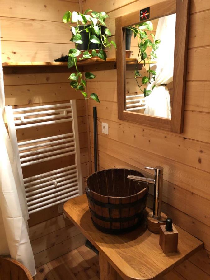 La Cabane A L'Oree Des Bornes Évires Екстериор снимка