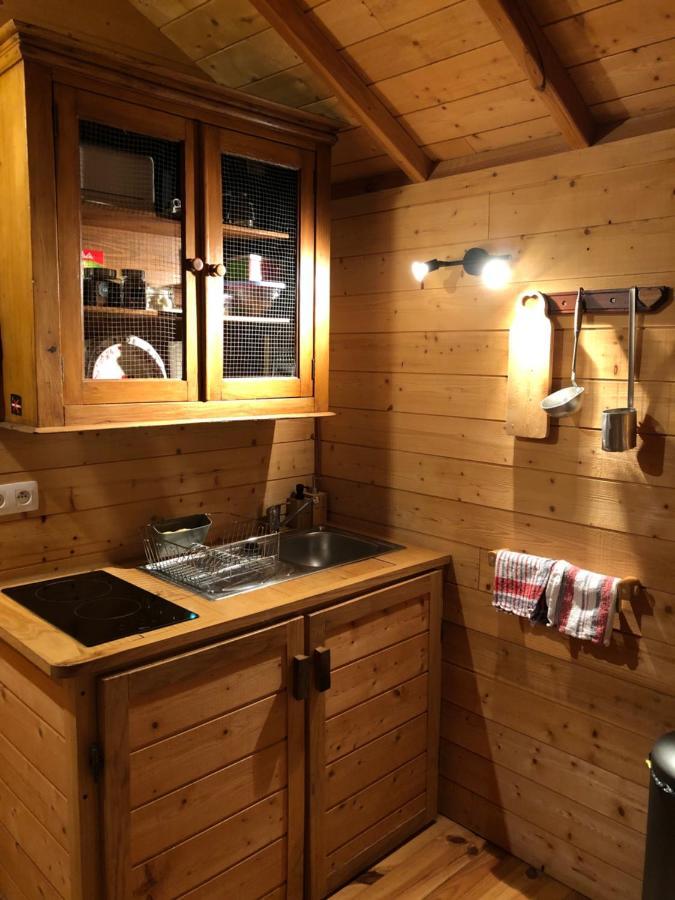 La Cabane A L'Oree Des Bornes Évires Екстериор снимка