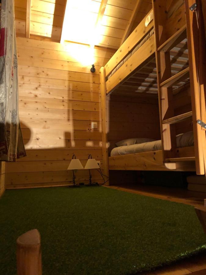 La Cabane A L'Oree Des Bornes Évires Екстериор снимка